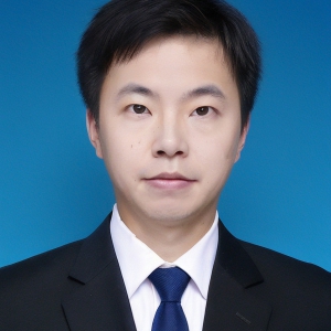 周豪靖 从业近15年